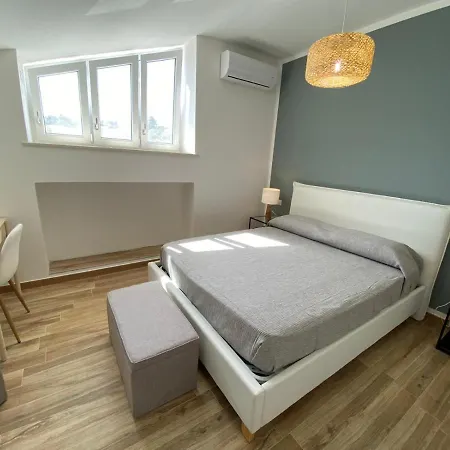 Casa Nonna Pina Pensión Isquia